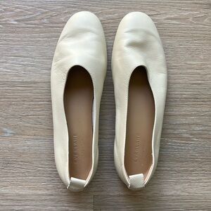 Everlane Day Glove Flat Bone Ivory 9